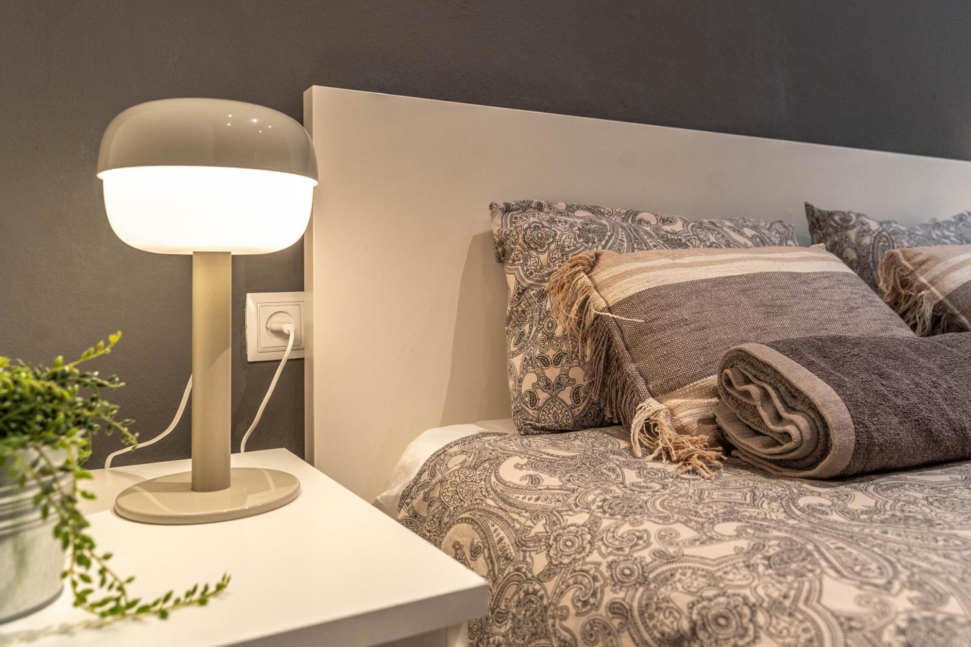 Lindo Apartamento Vila De Gracia Barcellona Esterno foto